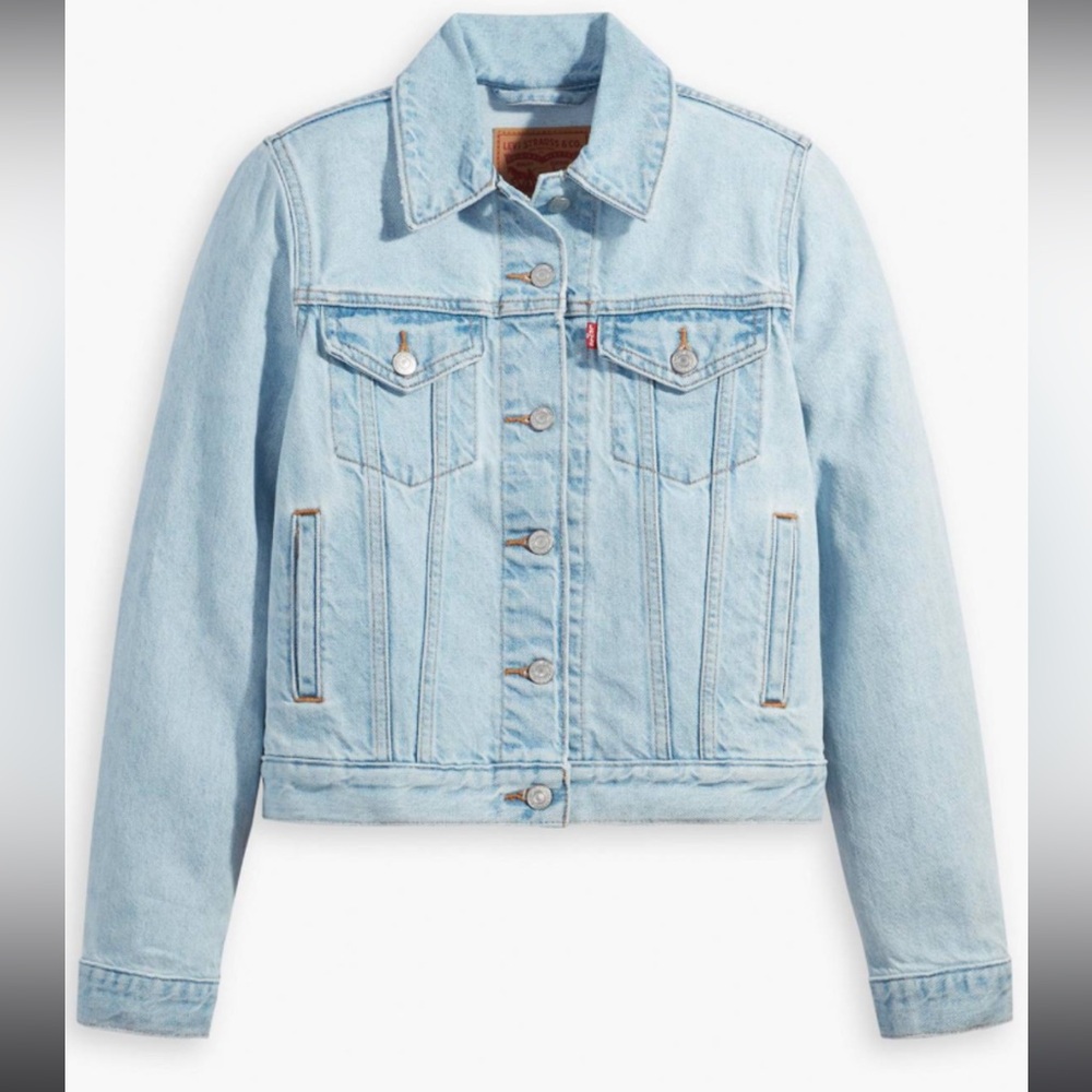 Levi’s light wash original trucker jacket